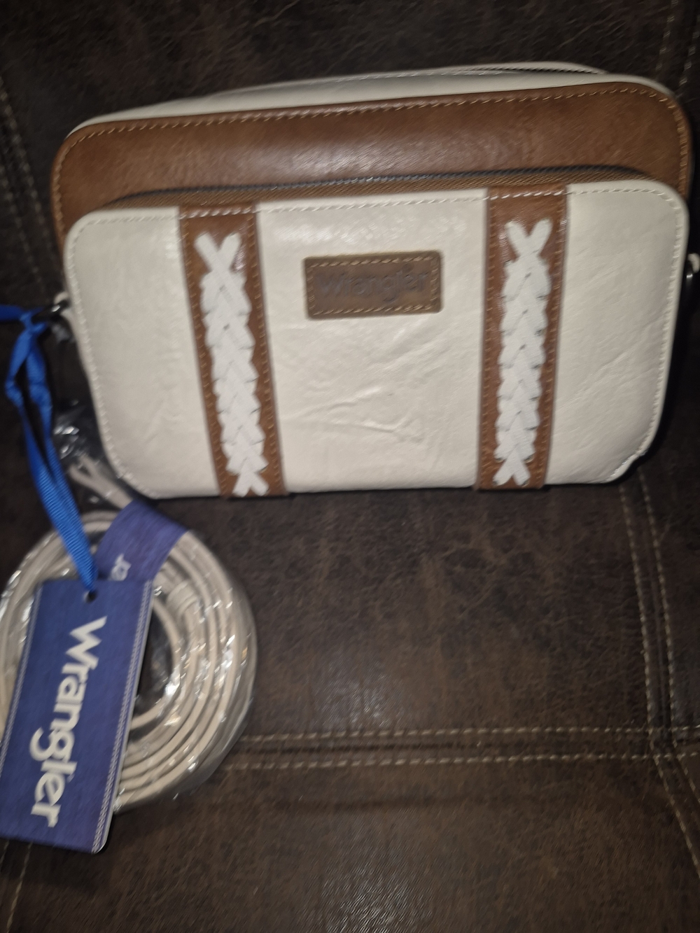 Wrangler Two-Tone Brown & Cream Crossbody Bag - Picture 8 of 8